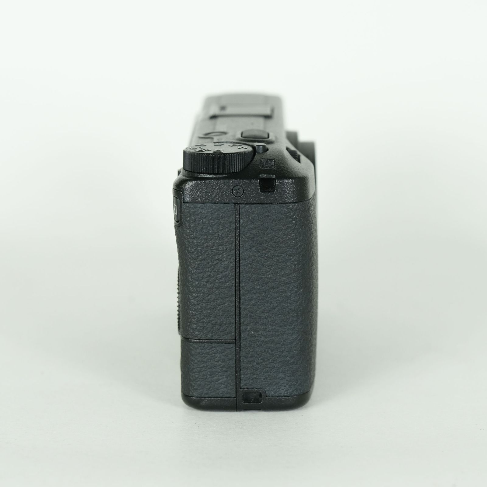 美品 | バッテリー2個付] RICOH GR III | コンパクトデジタルカメラ