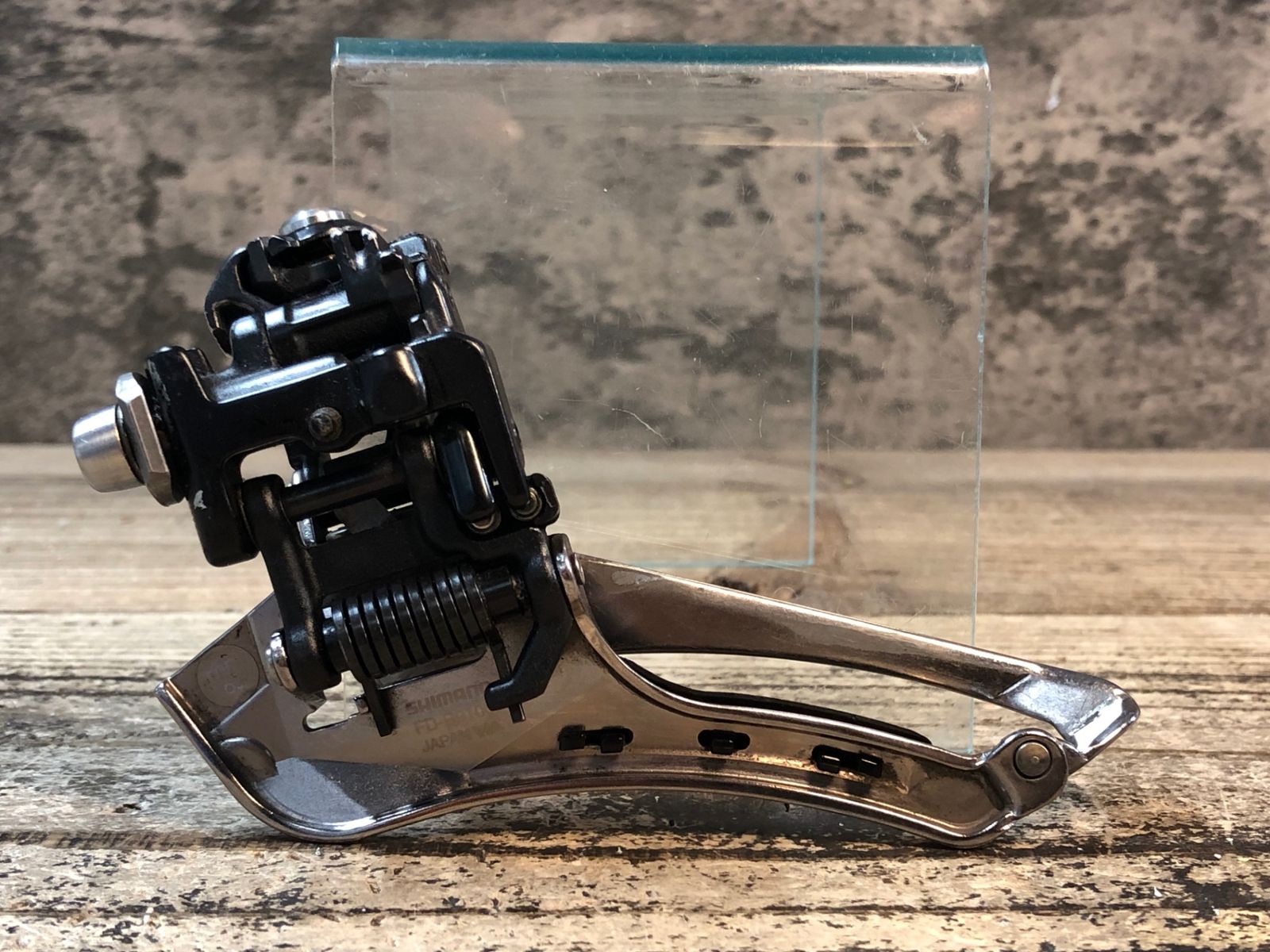 JP434 シマノ SHIMANO デュラエース DURA-ACE FD-R9100 フロント