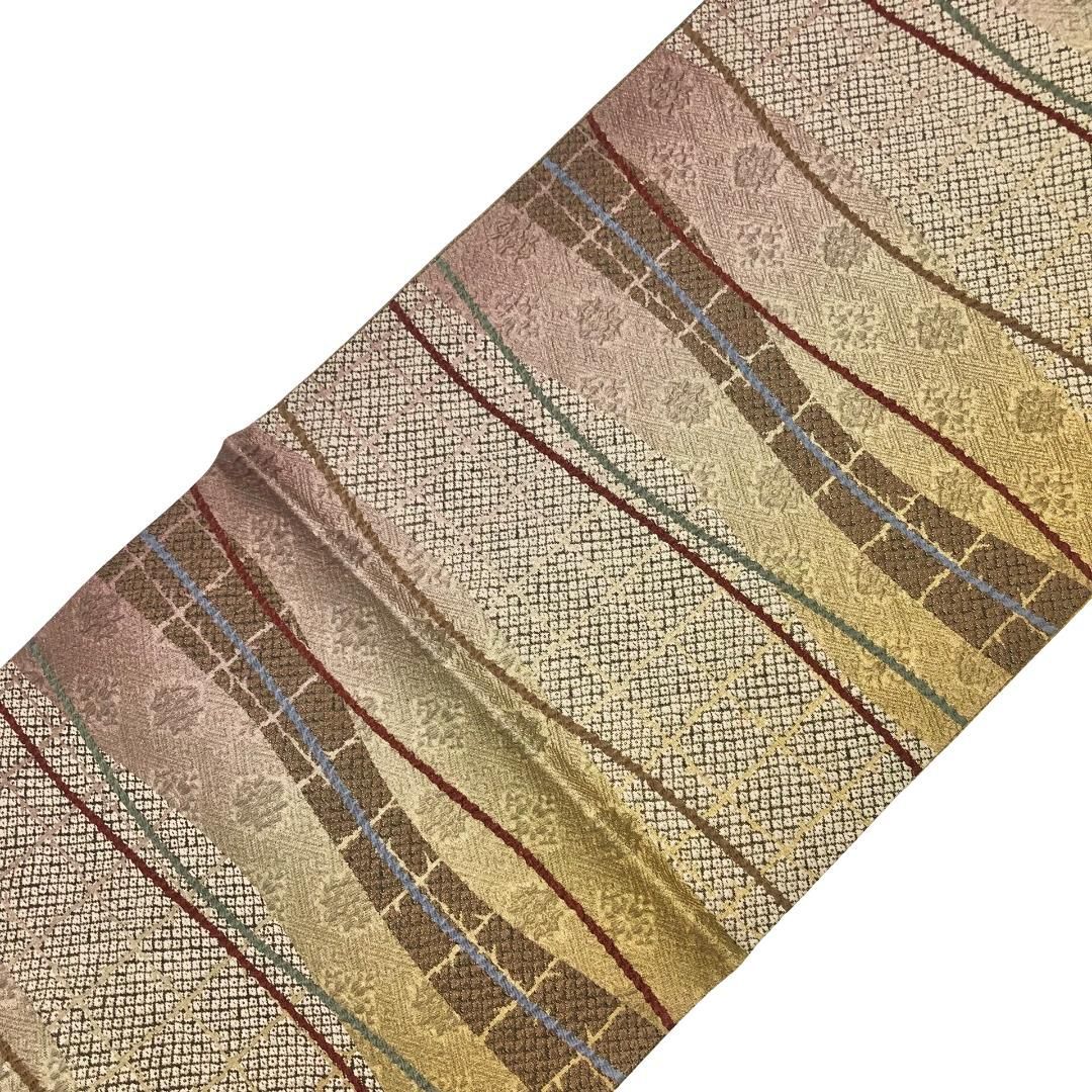 袋帯 曲線模様に格子 鹿子柄 華模様 楊梅色 金通し O-5789 - メルカリ