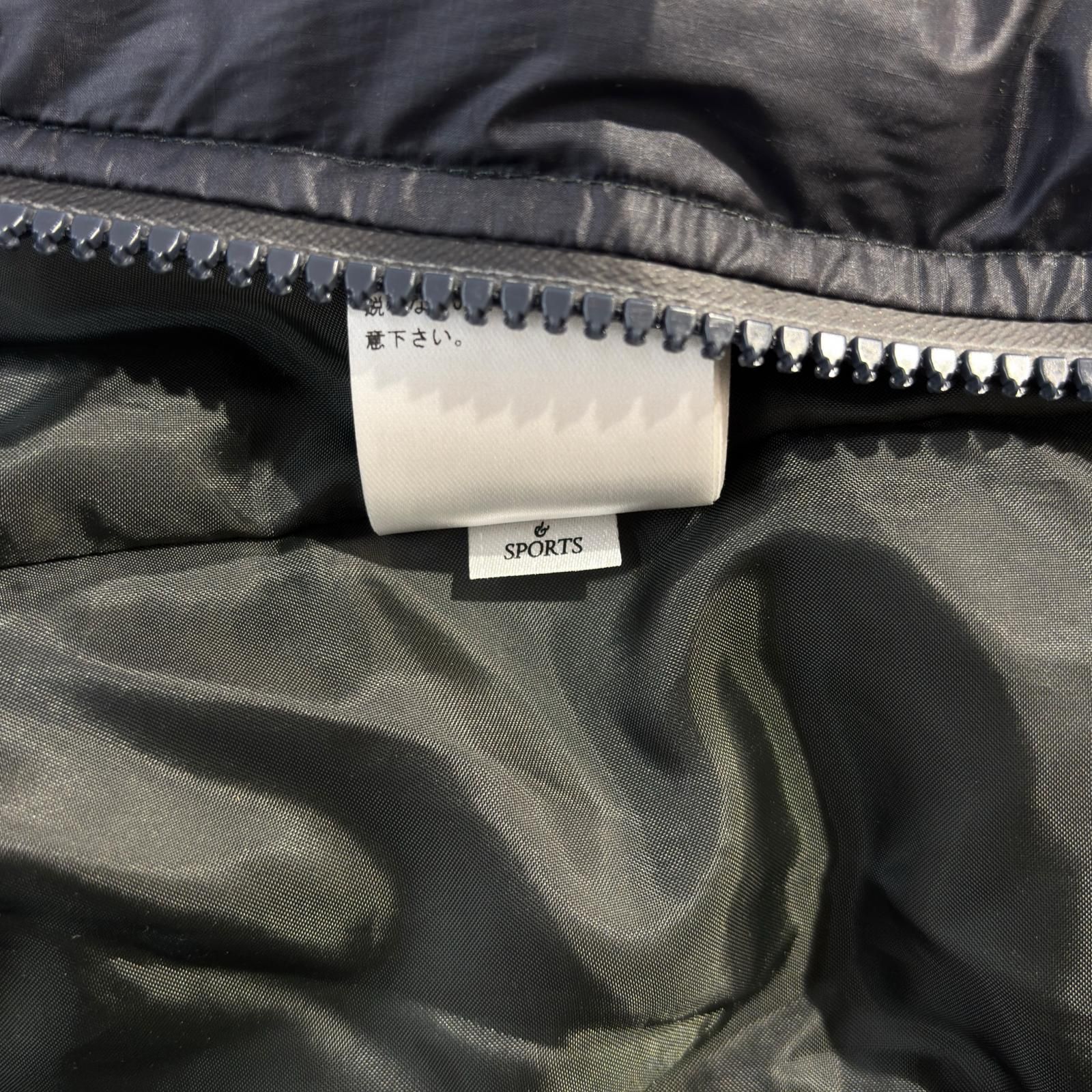 ダウンベスト 4