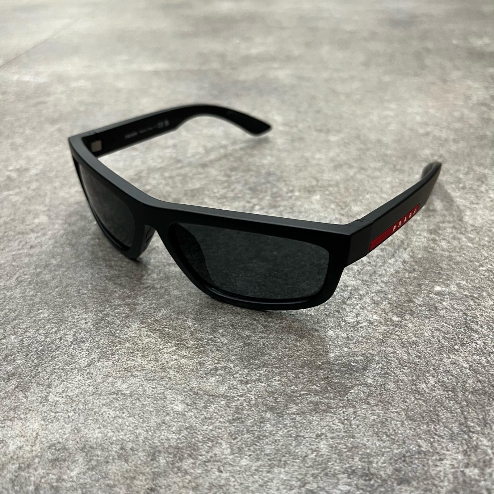 PRADA LINEA ROSSA リネア ロッサ サングラス メガネ 眼鏡 プラダ SPS