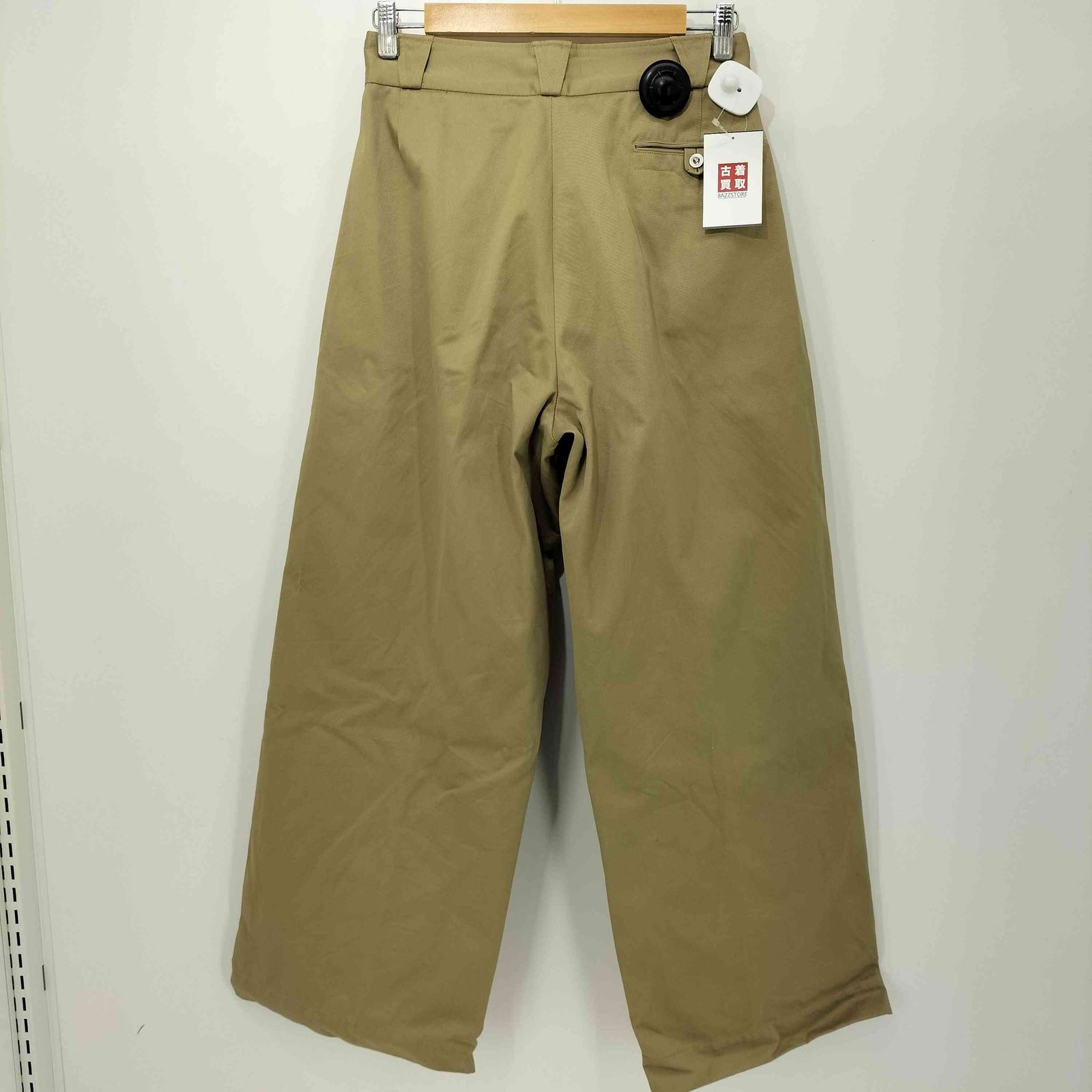 フミカウチダ FUMIKA UCHIDA 25SS UNIFORM WEAPON 2-TUCK PANTS