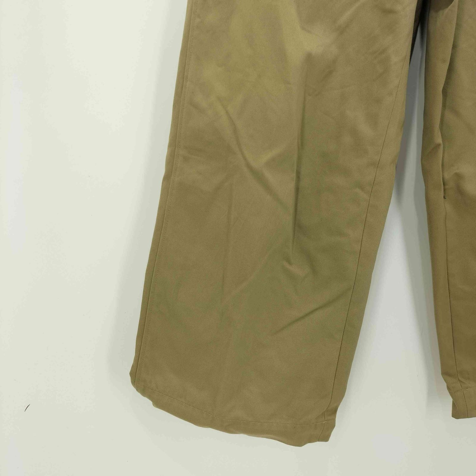 フミカウチダ FUMIKA UCHIDA 25SS UNIFORM WEAPON 2-TUCK PANTS