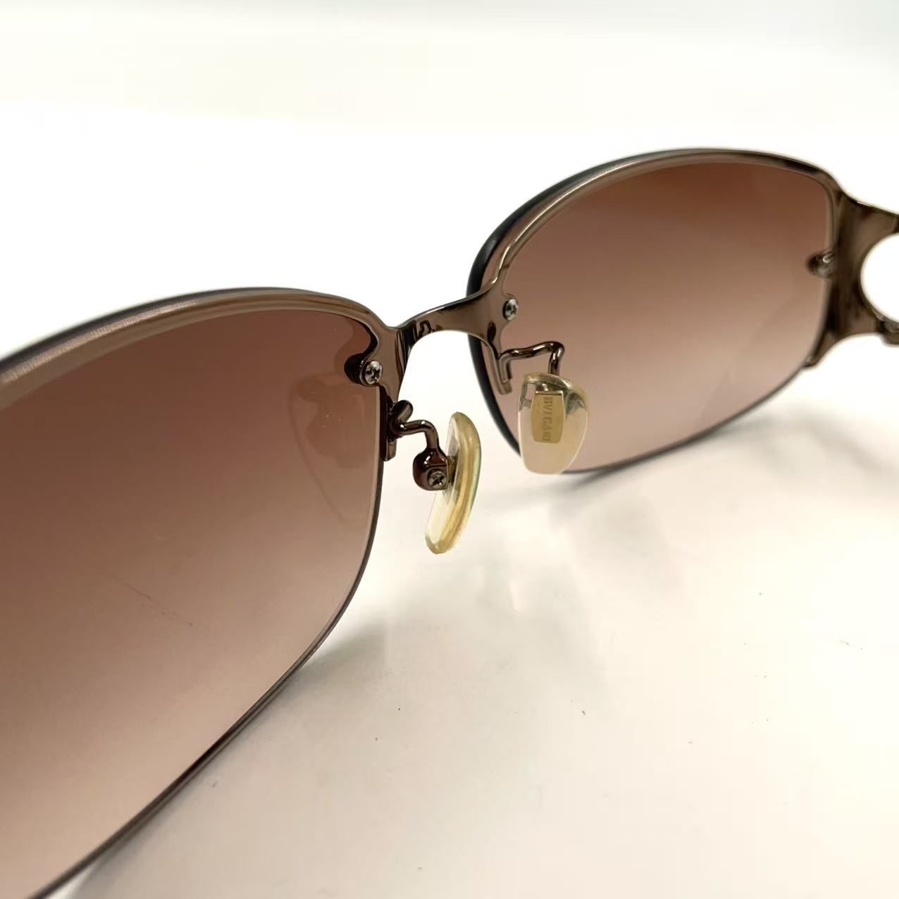 アセテート メタル