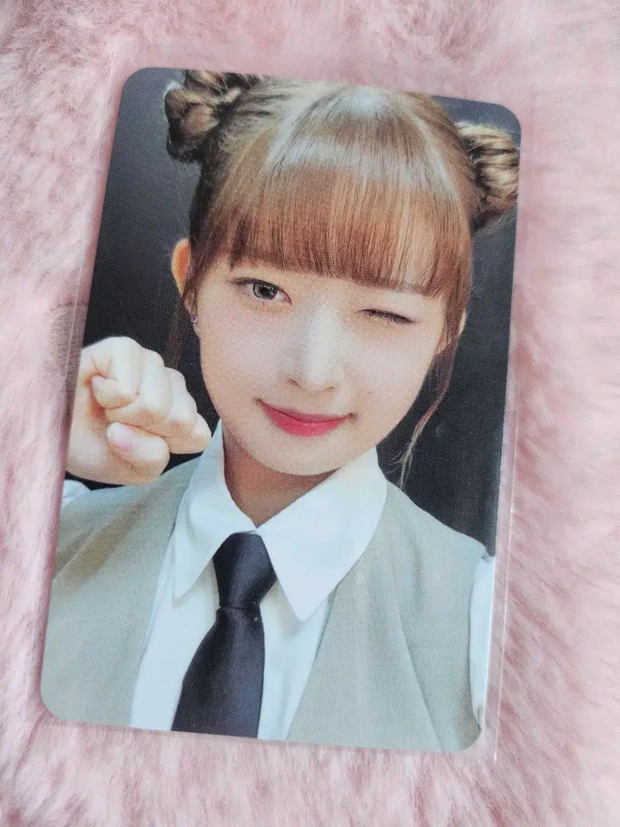 IVEアイヴ THE PROM QUEENs ザ・プレミアム 特典 トレカ -レイ- - メルカリ