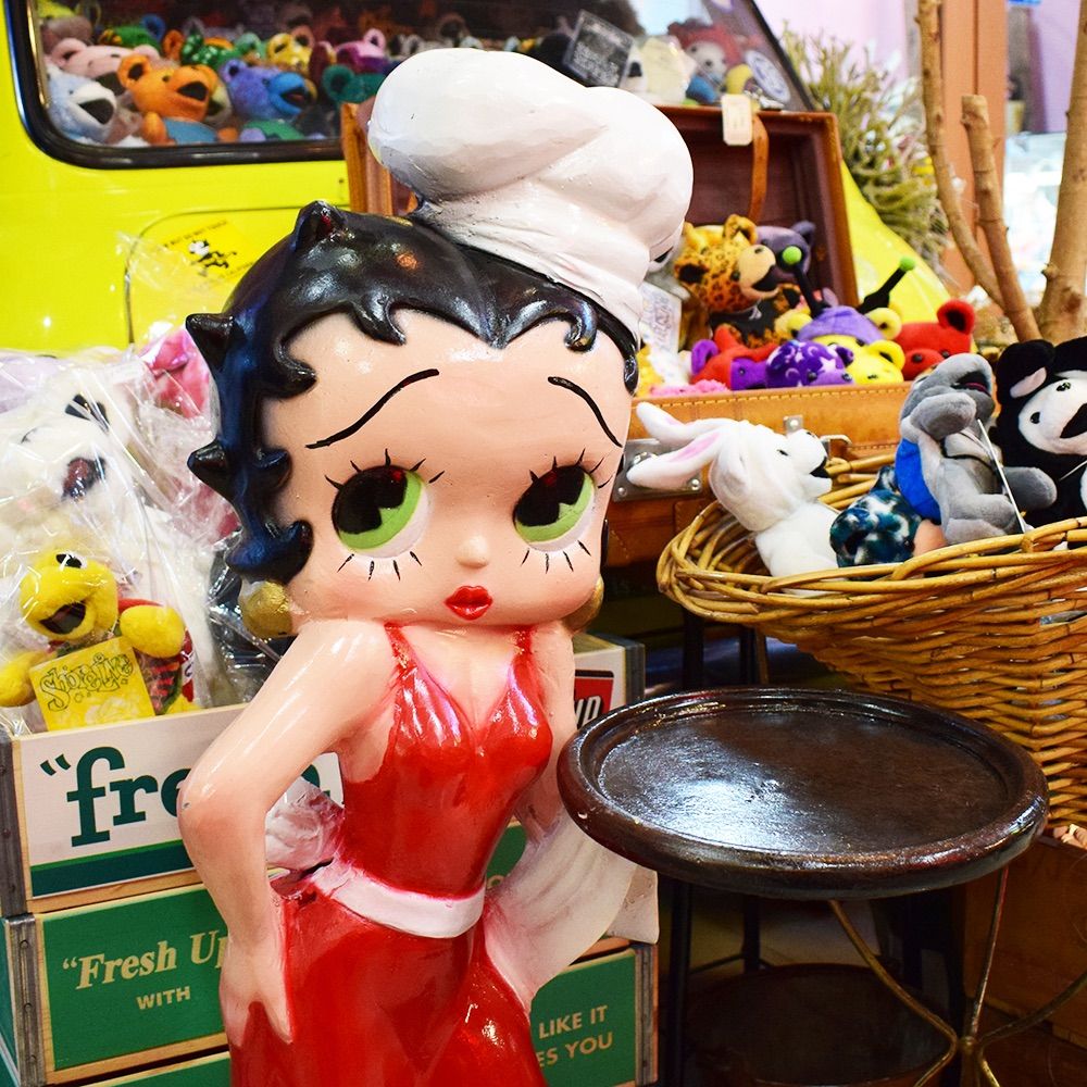 US直輸入】3. ベティー ディスプレイ 販売販促用 アメリカン雑貨 Betty