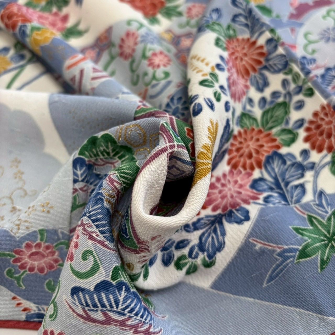 小紋 裄66 金彩 花唐草 松 素敵な染め 正絹 着物 MK-1960 - メルカリ