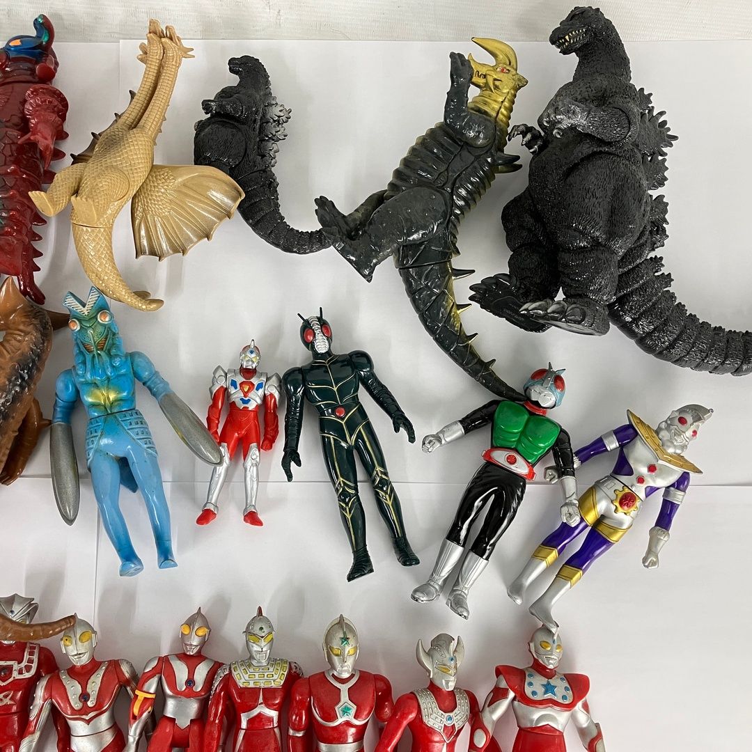 ウルトラマン 怪獣 ソフビ おまとめ バンダイ等 中古 Y10672540 - メルカリ