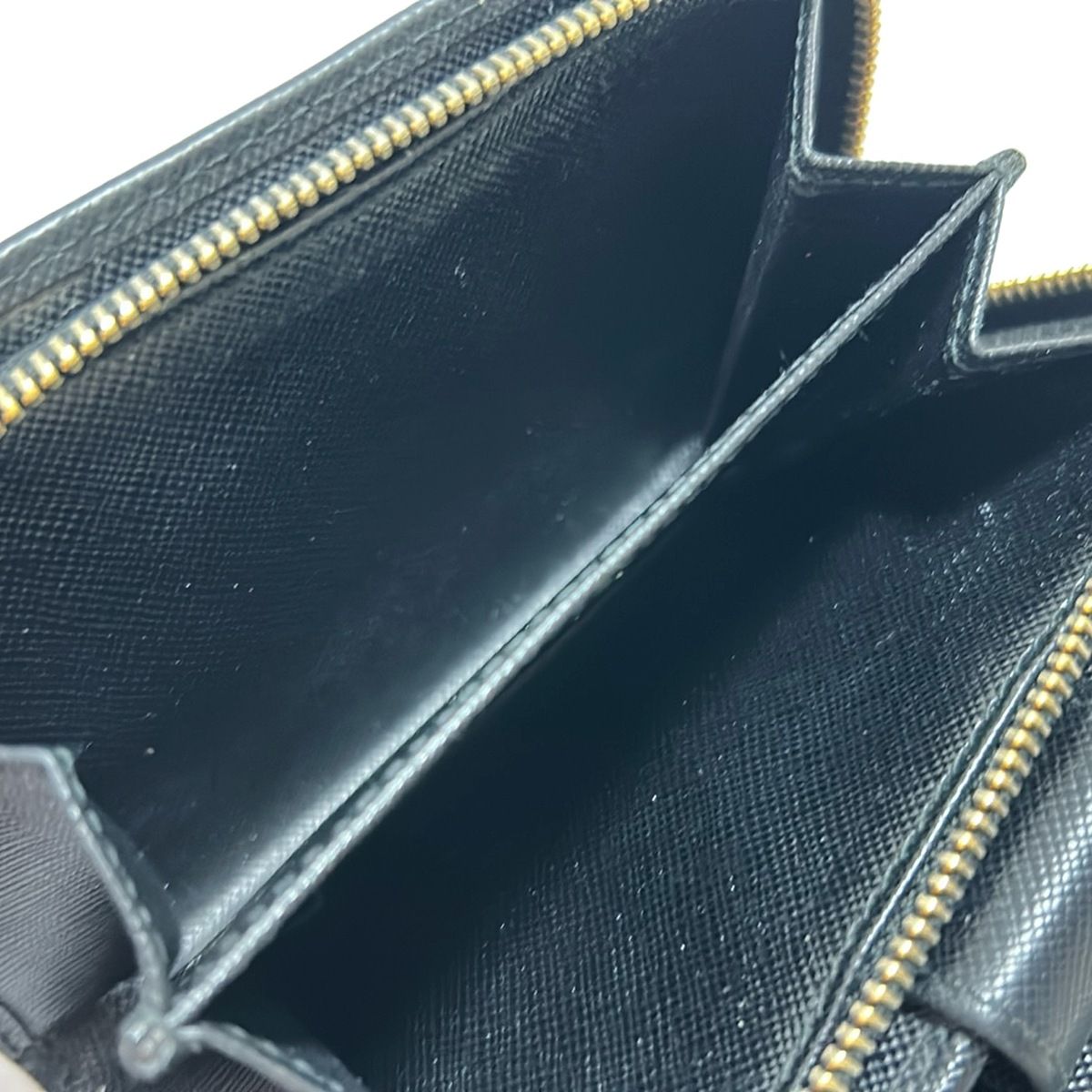  PRADA プラダ 2つ折り財布 黒 レザー 二つ折り財布 折り財布