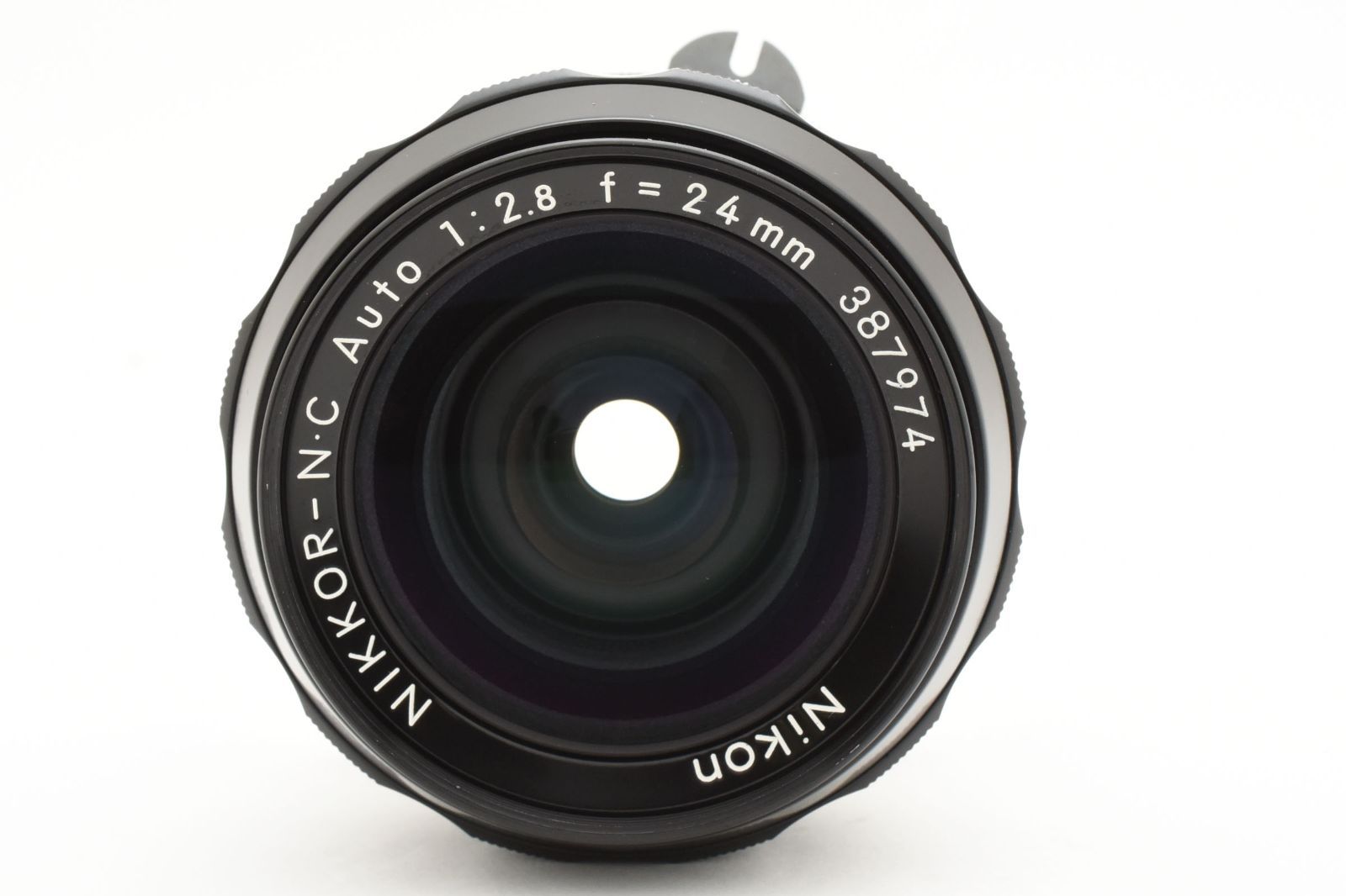 NIKKOR-N.C Auto f2.8 24mm レンズ 美品 #4194 4194 ニコン Nikon Nikkor N.C Auto 24mm f2.8 Non Ai マニュアル