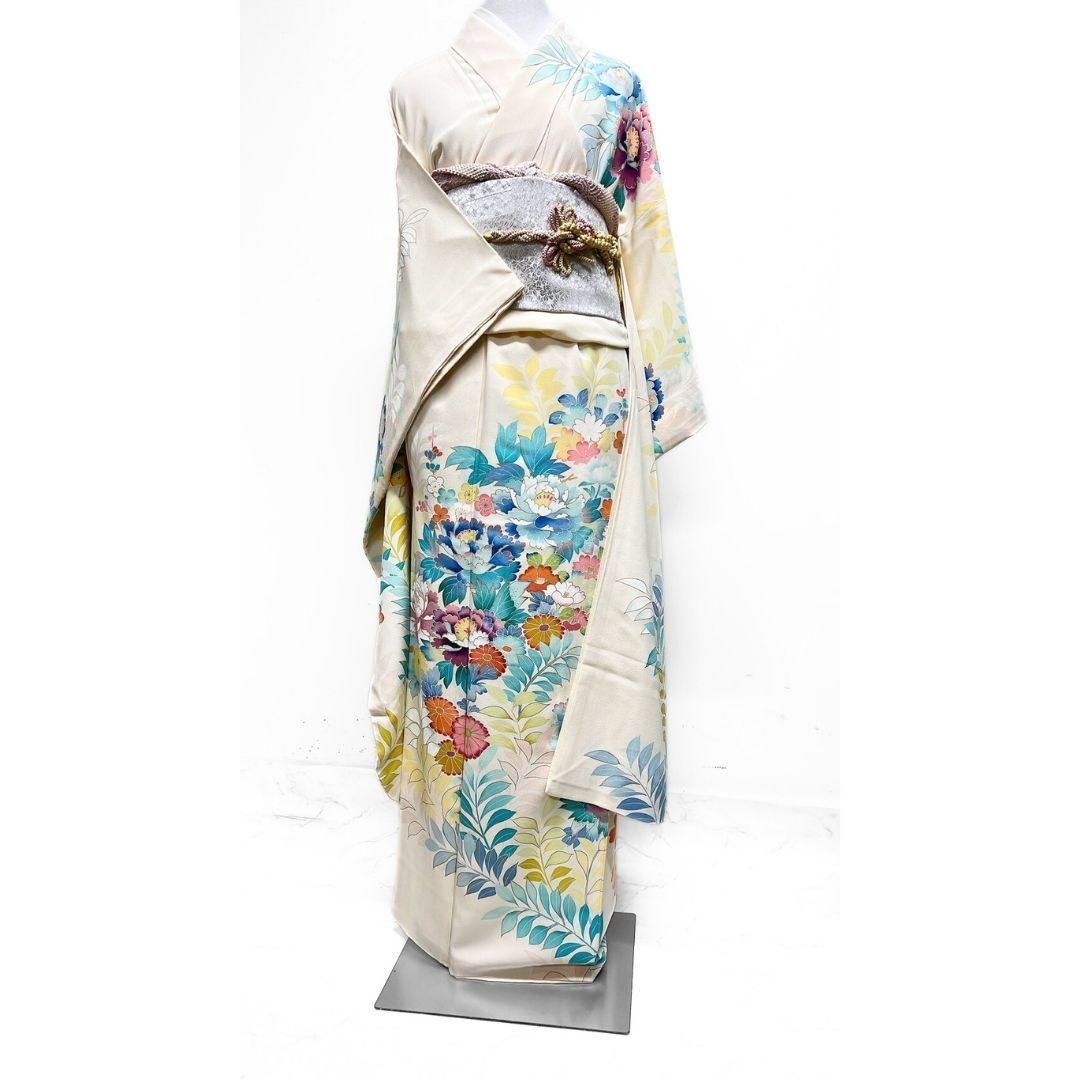 振袖 友禅調 牡丹 菊花 花模様 アイボリー 着物 121 b p ms