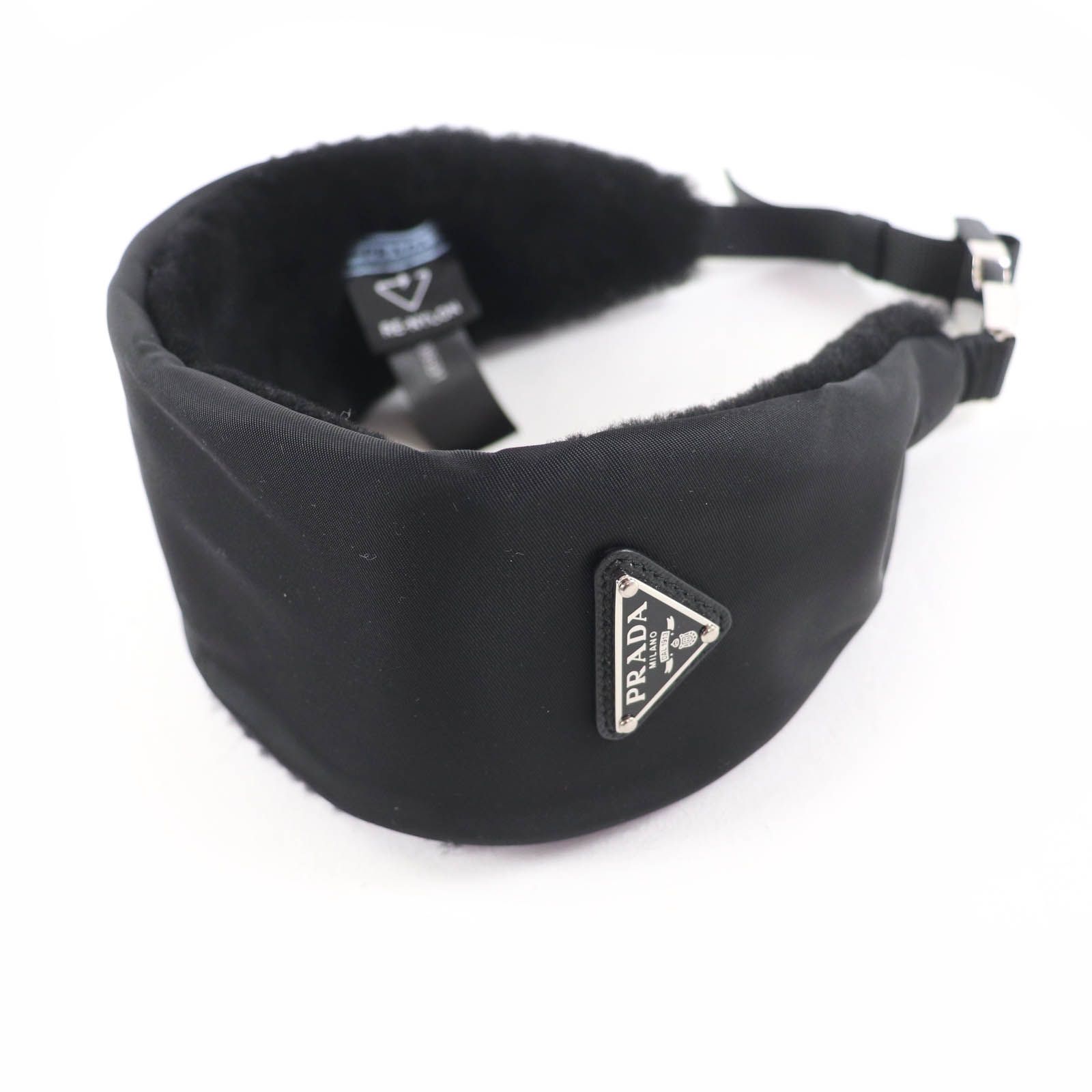 PRADA プラダ 1IE020 トライアングルロゴプレート付き Re Nylon ヘアバンド ヘア ブラック レディース