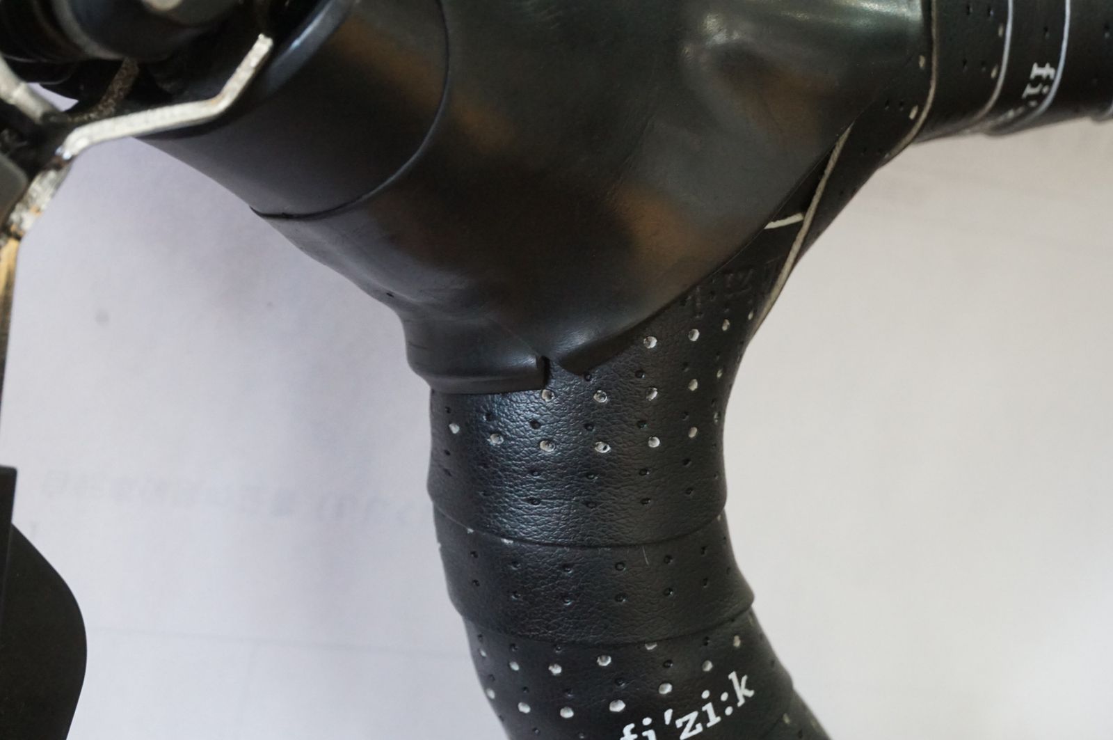 TREK トレック DOMANE AL 2 DISC GEN 4 モデル ロードバイク ロングライド向け クイックリリース