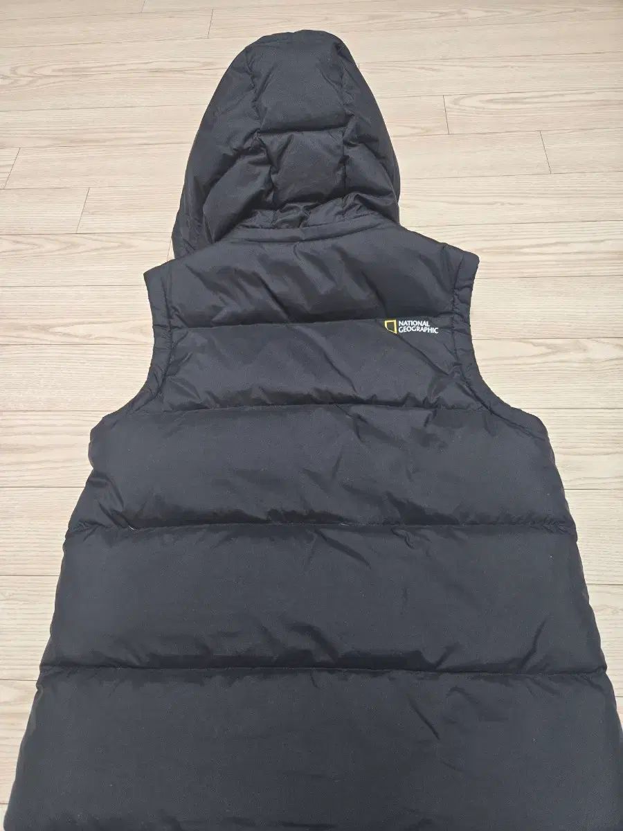 ナショナルジオグラフィック キッズ ダウンベスト 150-