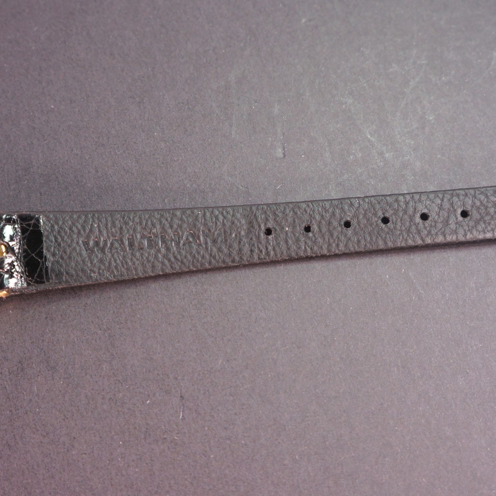 ワニ革ベルト 電池交換済