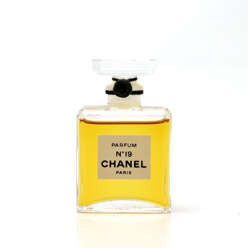 ミニ香水 シャネル CHANEL No.19 パルファム 7ml フラコンボトル 楠本質店/元住吉】シャネル CHANEL No.19 パルファム 7ml 香水 ミニ
