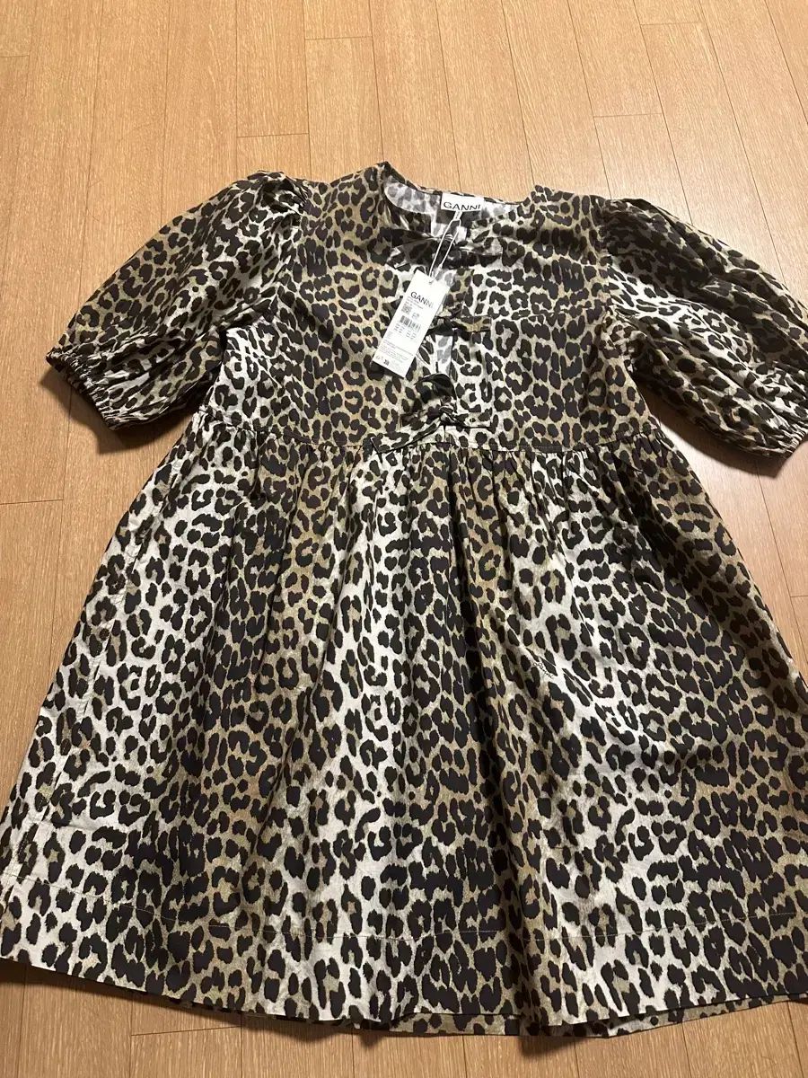 ガニー GANNI レオパード ONE PIECE