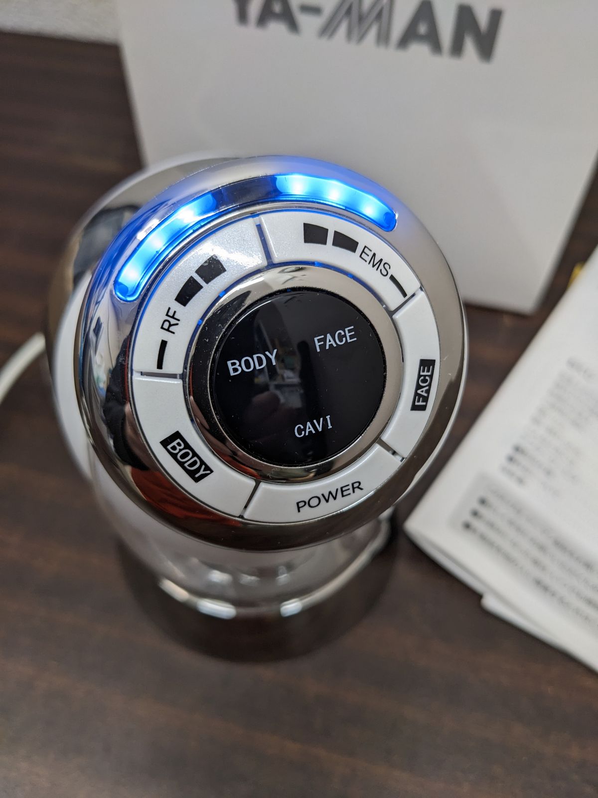 美品◎キャビスパ ヤーマン HRF-17 パールホワイト キャビスパRFコア