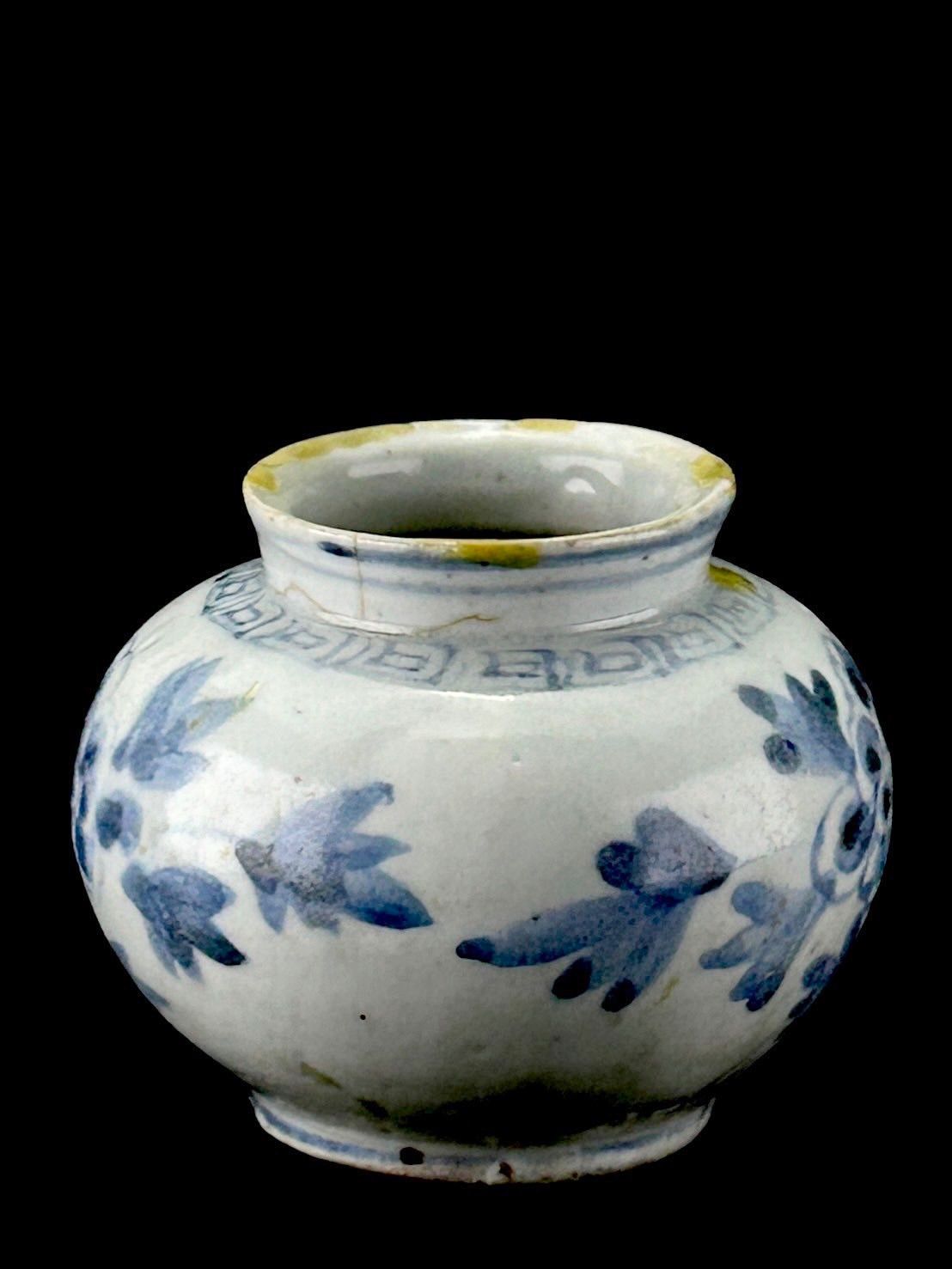 幽玄】李朝時代 白磁染付李朝小壺 共箱 金継 山品啓録蔵 時代 朝鮮 李