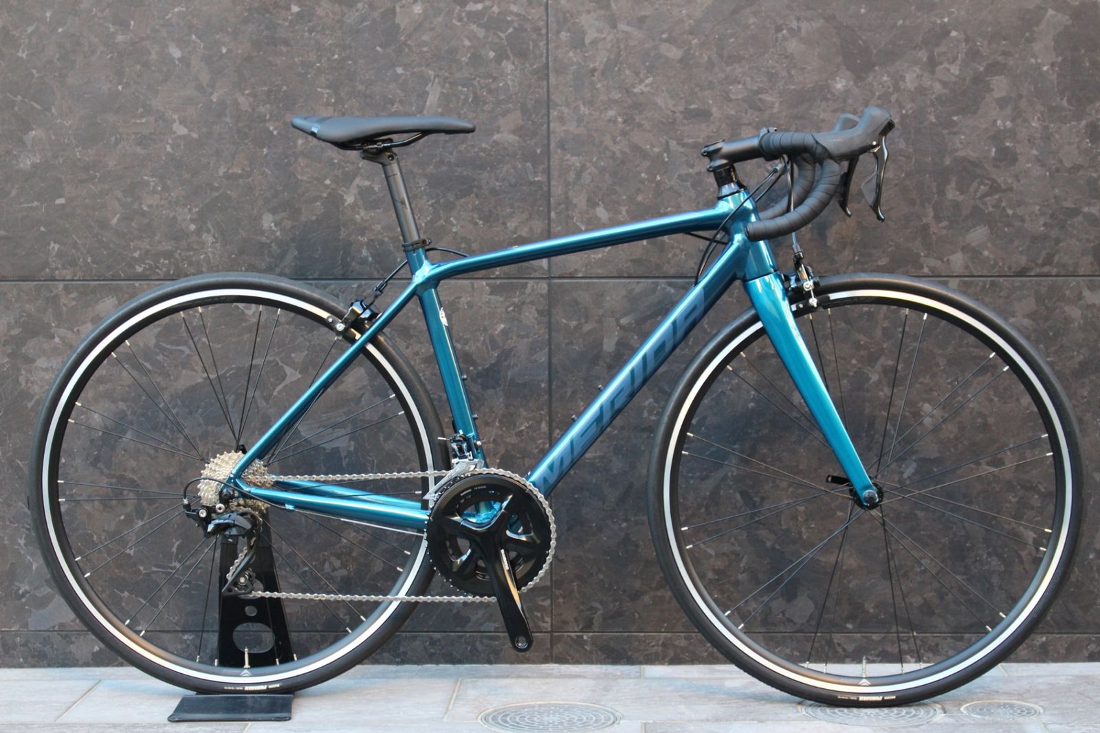 メリダ MERIDA スクルトゥーラ RIM 400 シマノ 105 R 7000 MIX 11 S アルミ ロードバイク