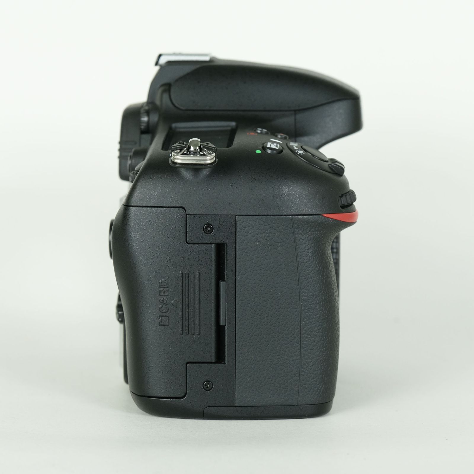 美品 | シャッター数4,200回] Nikon D610 [ボディ] | Nikon Fマウント