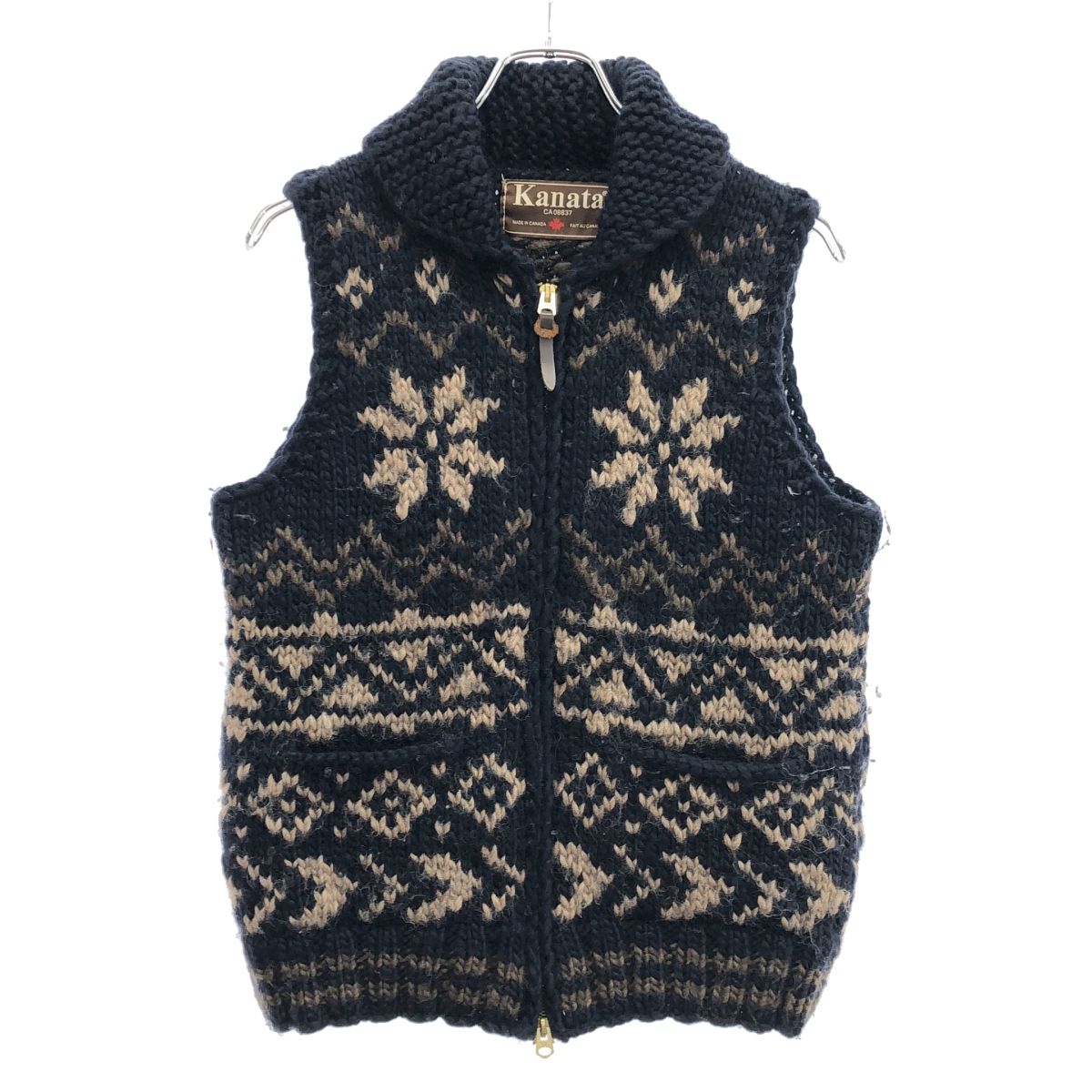 80s 90s OLD KANATA カナダ製　カウチンニット　ベスト　美品 美品 カナダ製 カウチンベスト 厚手 KANATA ニットベスト 紺色 北欧