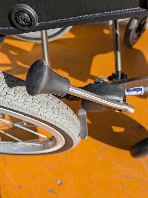 ウェイビットプラス ノーパンクタイヤ