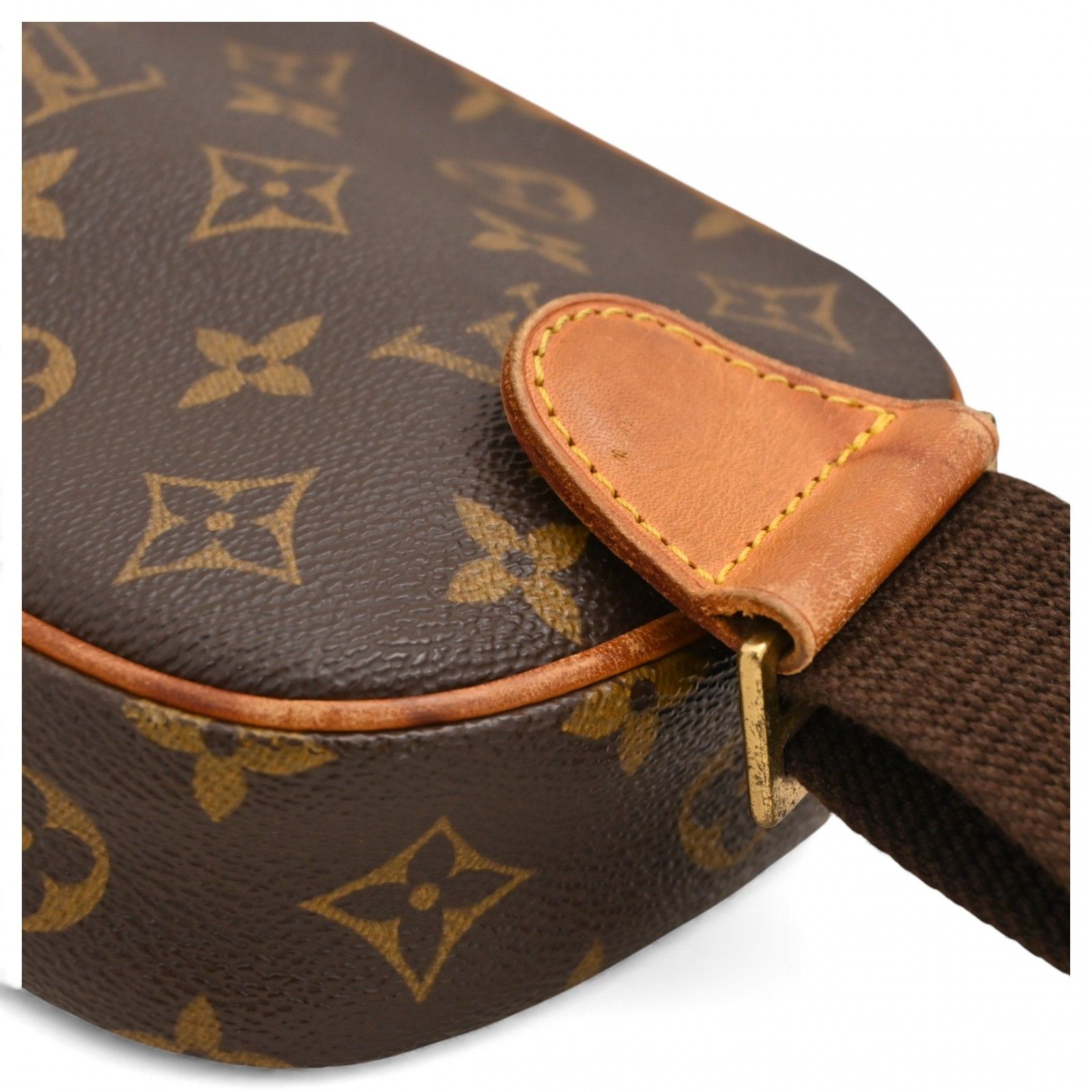 ルイヴィトン モノグラム ポシェット ガンジュ ボディバッグ Bランク