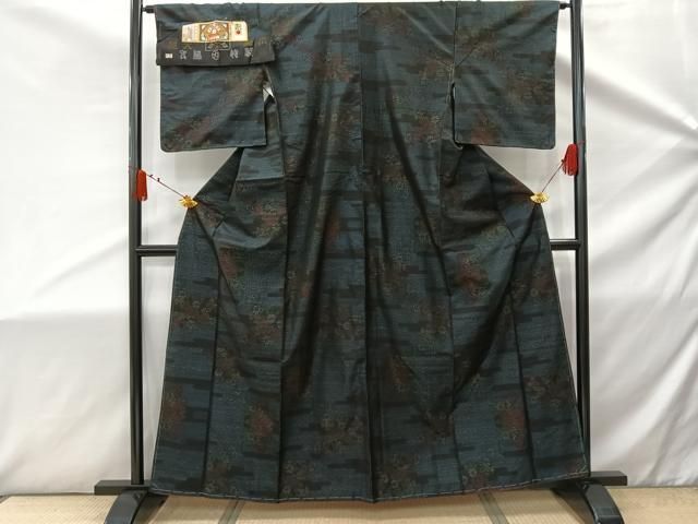 平和屋着物□本場大島紬 亀甲花文 宮脇兼太郎商店謹製 証紙付き 正絹