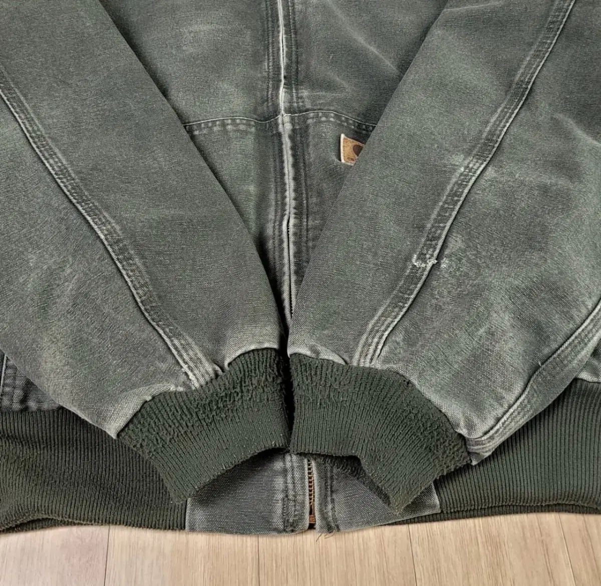 カーハート J25 ダック アクティブ ジャケット モスグリーン - メルカリ