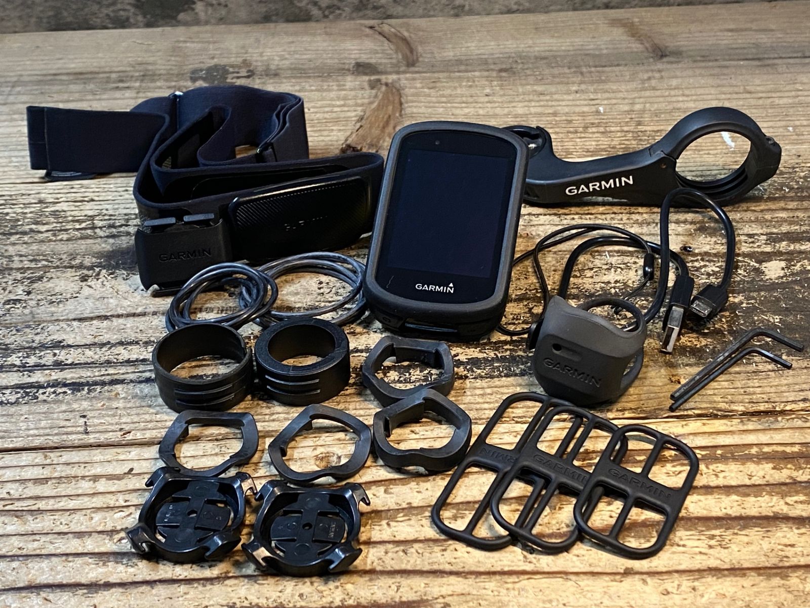 JN 253 ガーミン GARMIN エッジ EDGE 830 サイクルコンピューター スピード ケイデンス ハートレートセンサー付属