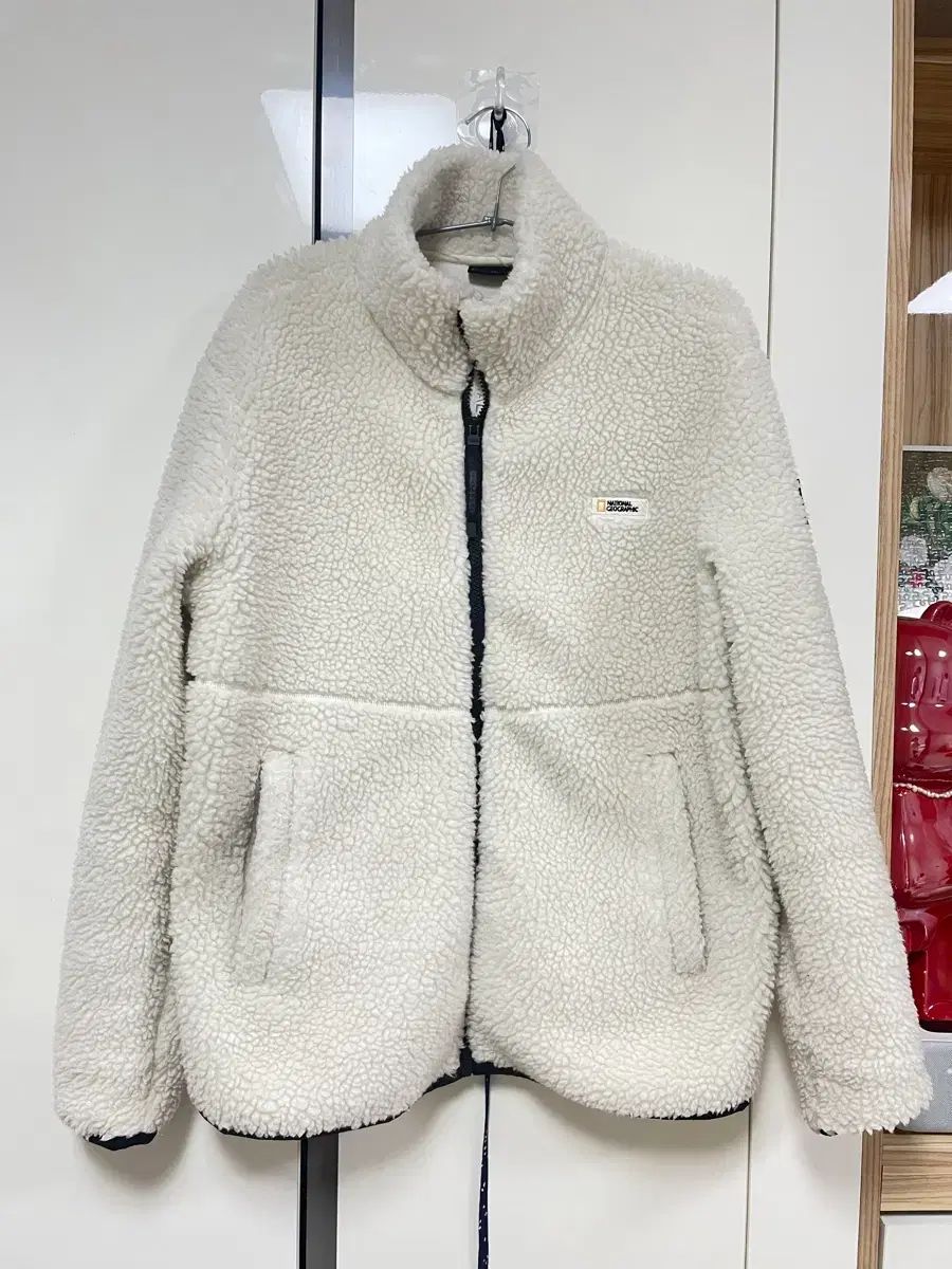 10558【即完売モデル】アレキサンダーワン☆リップロゴ定番カラー黒パーカー 10558【即完売モデル】アレキサンダーワン☆リップロゴ定番カラー黒