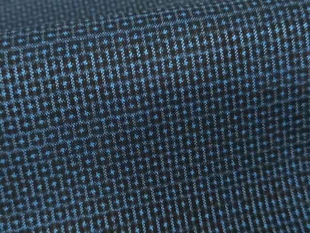 平和屋着物○男性 本場大島紬 アンサンブル 100亀甲 総詰め 羽裏：鷹