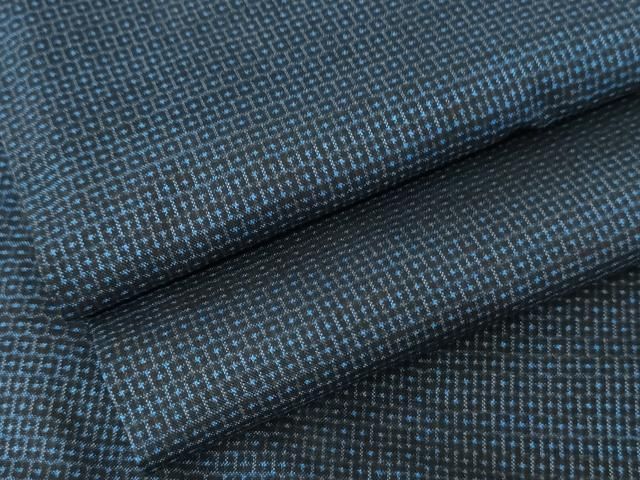 平和屋着物○男性 本場大島紬 アンサンブル 100亀甲 総詰め 羽裏：鷹