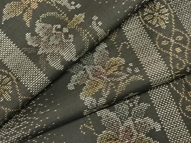 平和屋着物○本場大島紬 泥染め カタス7マルキ 花唐草間道 やまと誂製