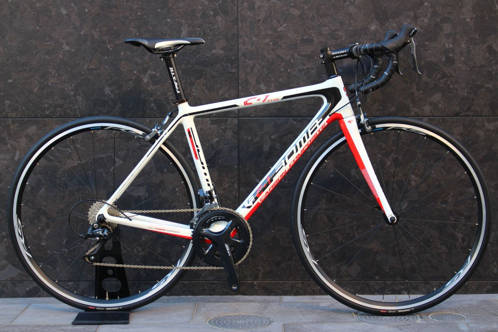 未走行 ボーマ BOMA C 1 2016 Mサイズ シマノ ソラ R 3000 9 S Mix カーボン ロードバイク