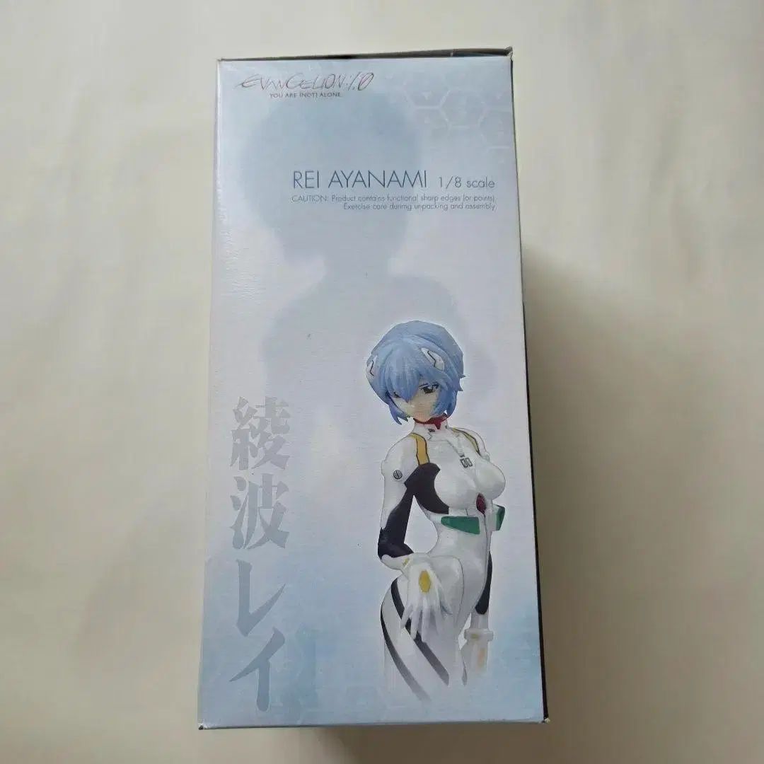 エヴァンゲリオン新劇場版 綾波レイ 1/8 完成品フィギュア movic 未