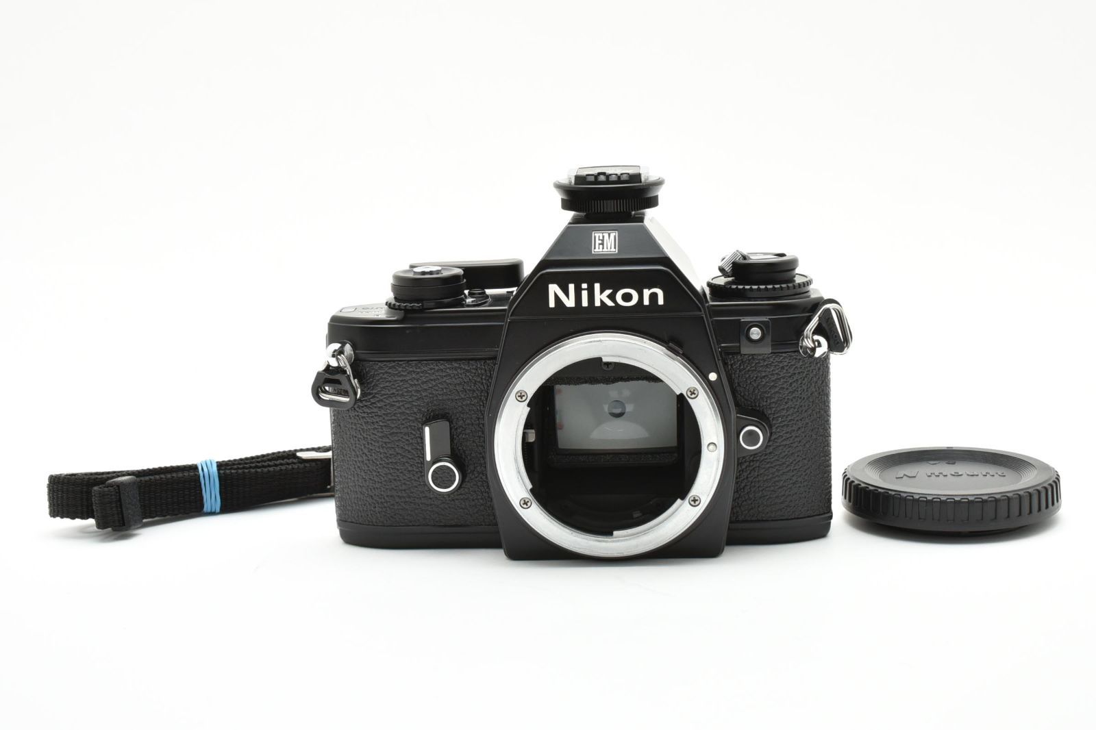 【美品】Nikon FM Black 35mm フィルムカメラ 055 4445 ニコン Nikon EM Black Body フィルム 一眼レフ カメラ [動作確認