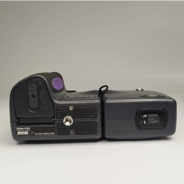 ジャンク品 Nikon Coolpix 990 デジタルカメラ レトロ 名機 日本製