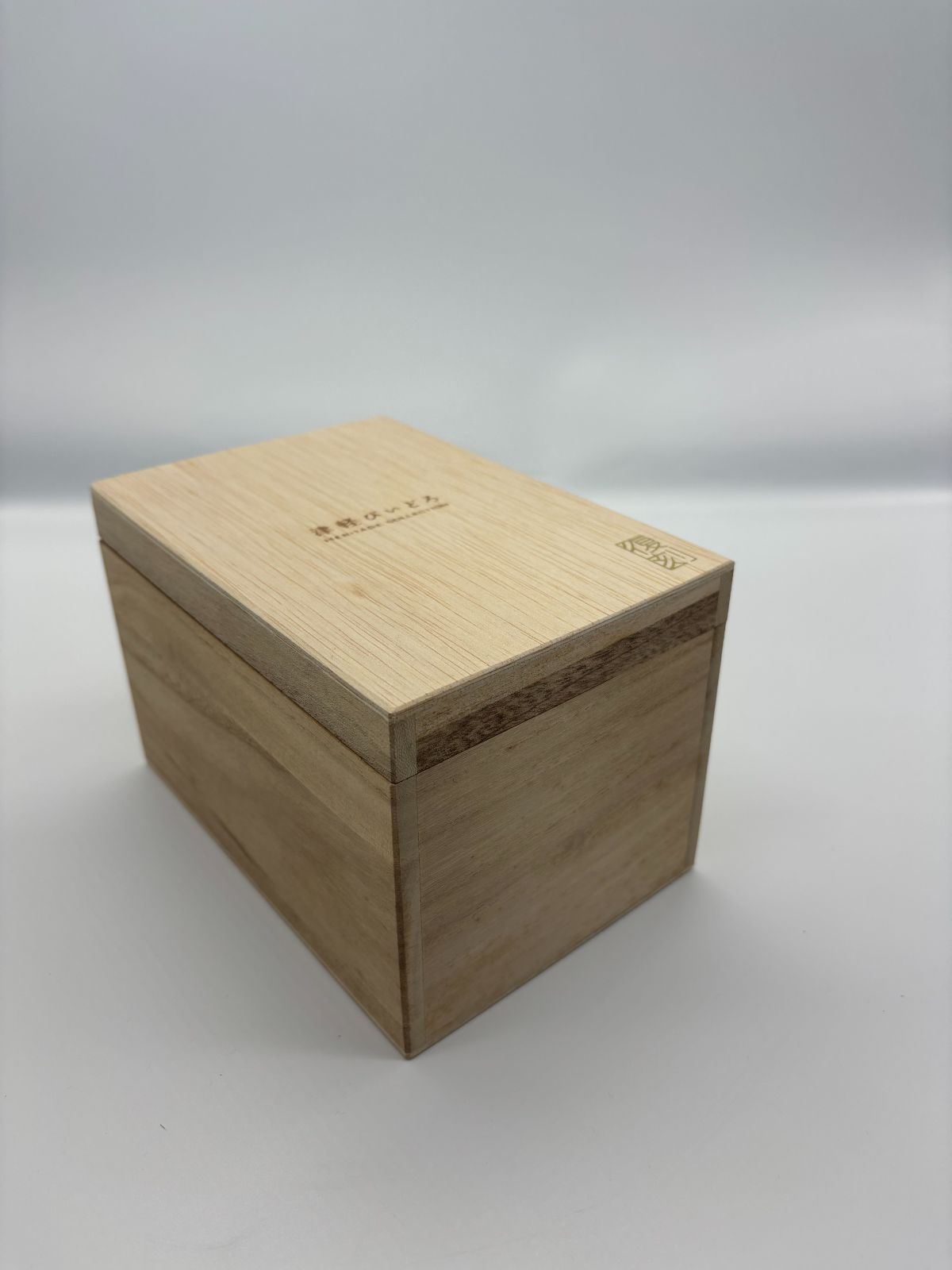  石塚硝子 七里長浜 カラフェ 陶器 プレゼント ギフト 即配達 お椀 ボウル 鉢 食器 キッチン用品