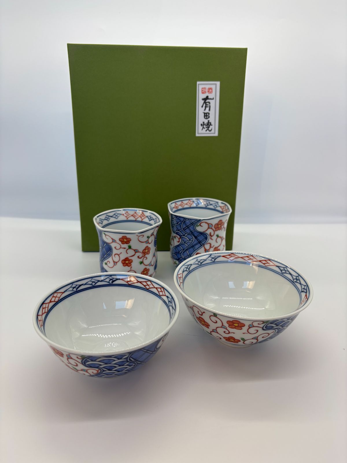 睦揃 飯碗 湯呑4客セット 有田焼 割小花 陶器 プレゼント ギフト 即配達
