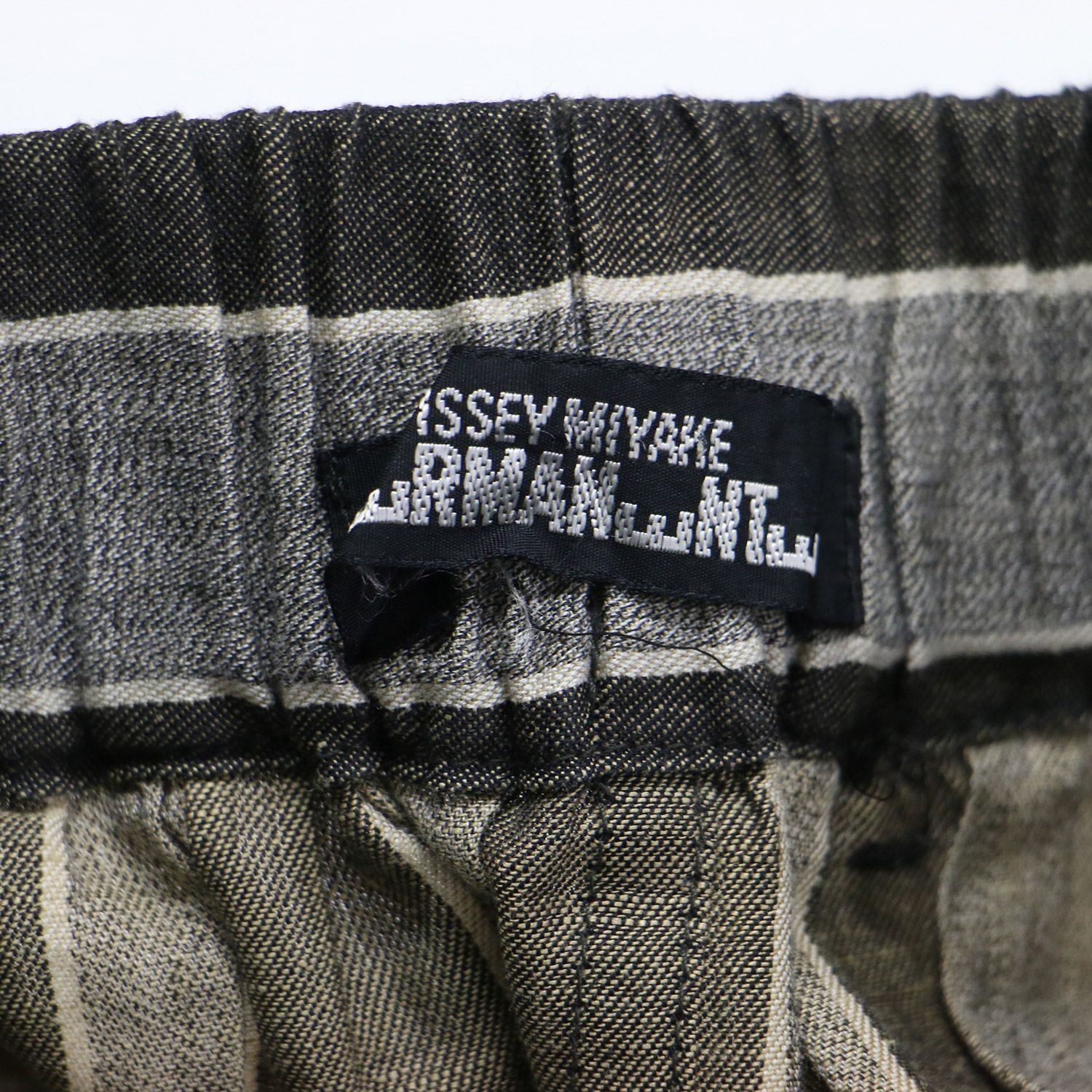 ISSEY MIYAKE イッセイミヤケ パンツ カーキ系 サイズ:M | PERMANENTE