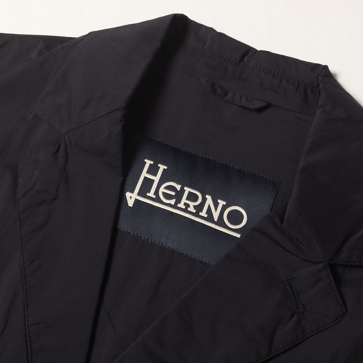 美品】HERNO ヘルノ ジャケット ブラック 黒 サイズ:48 | ストレッチ
