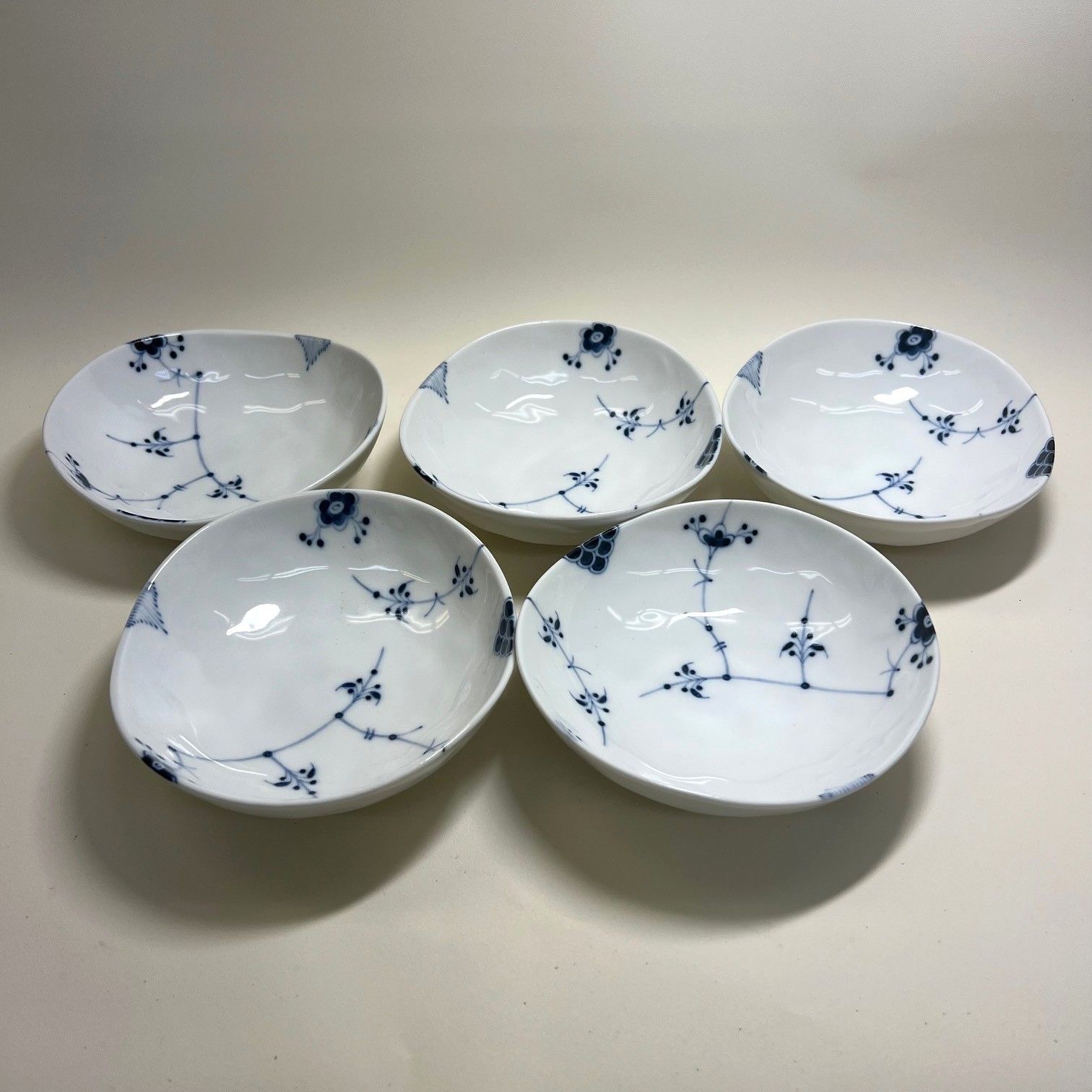 美品】三洋陶器 ブルージュ 小皿 5客セット Brouje - メルカリ