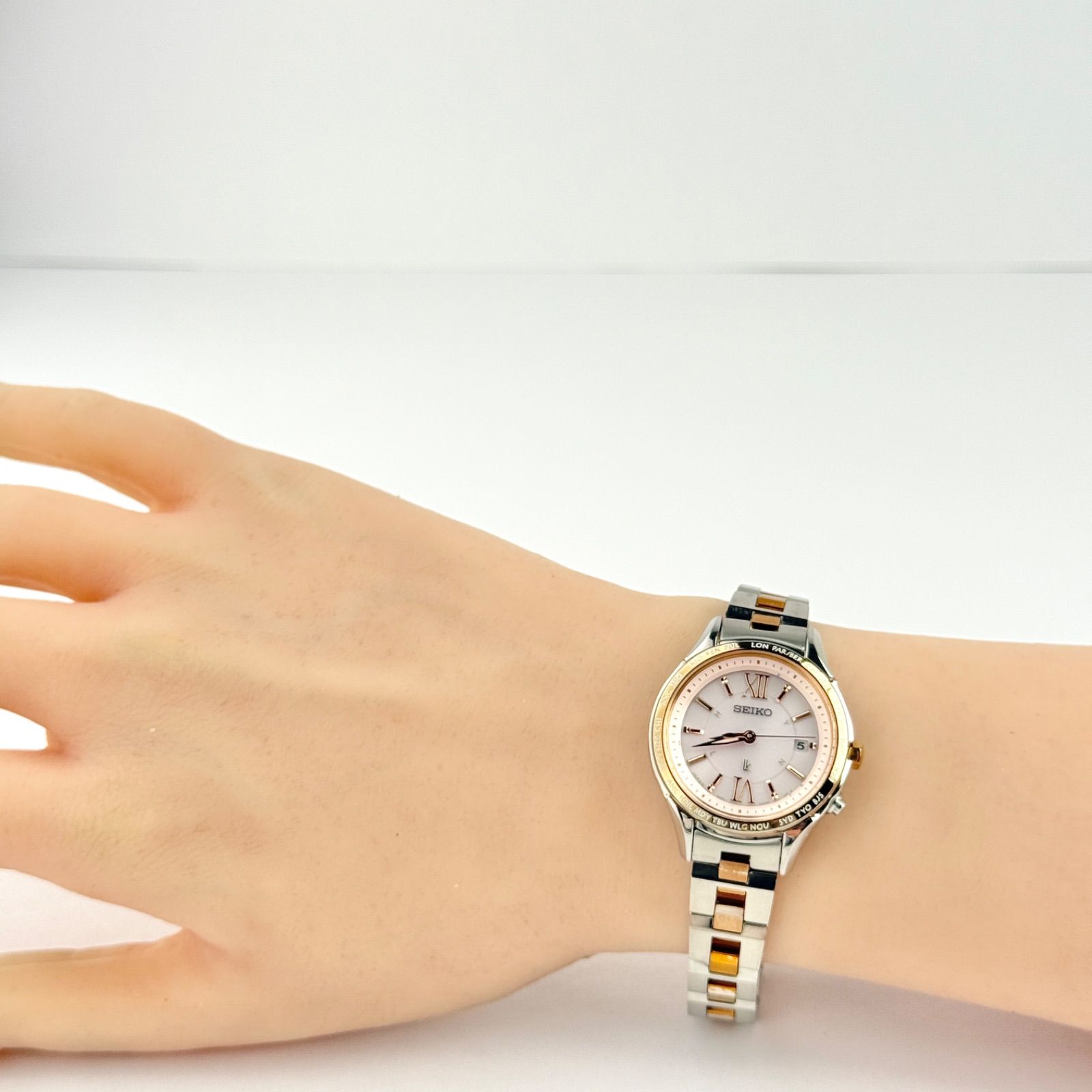 SEIKO セイコー LUKIA 1B25-0AH0 電波ソーラー 腕時計 セイコー ルキア 1B25-0AH0 電波ソーラー レディース 腕時計 156