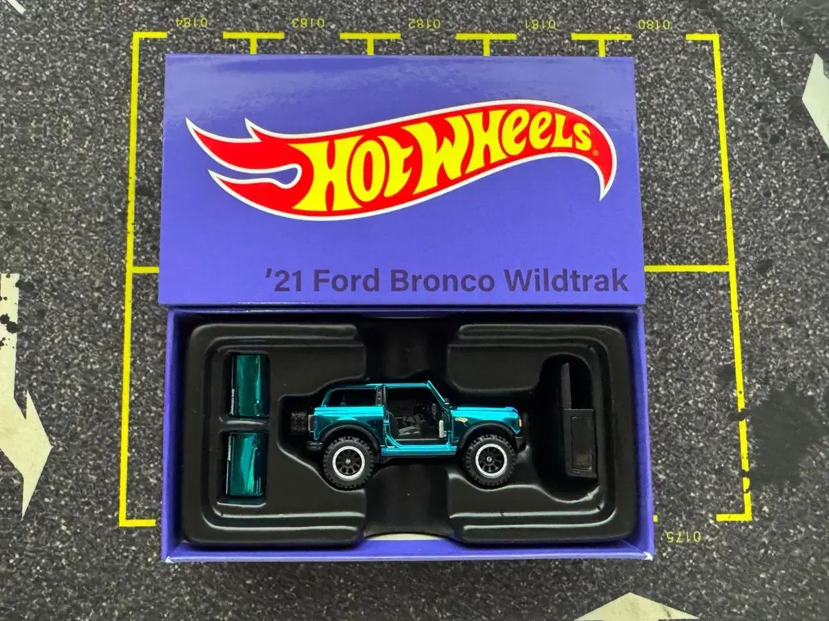 ホットウィール RLC 21 フォード ブロンコ ワイルドトラック - メルカリ