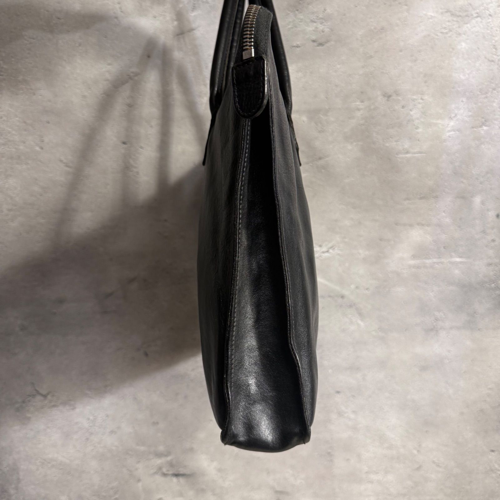 ✨IL BISONTE イルビゾンテ オールレザー ビジネスバッグ ブラック 35