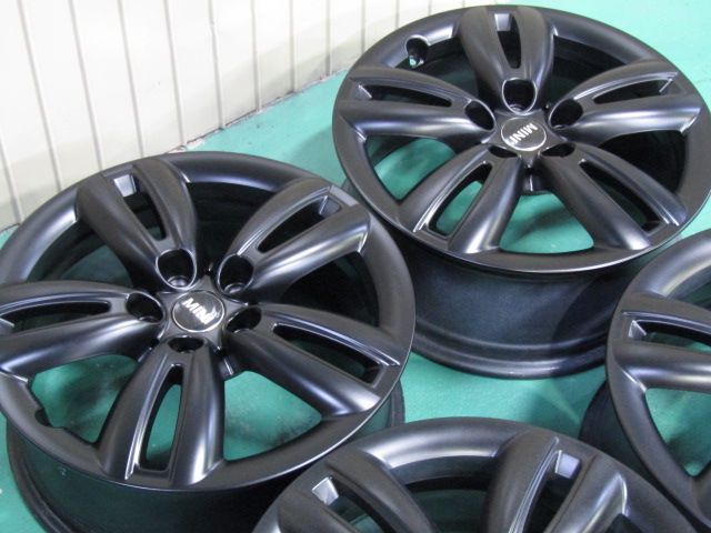 渋さの黒 MINI F 55 JCW ジョンクーパーワークス トラックスポーク501