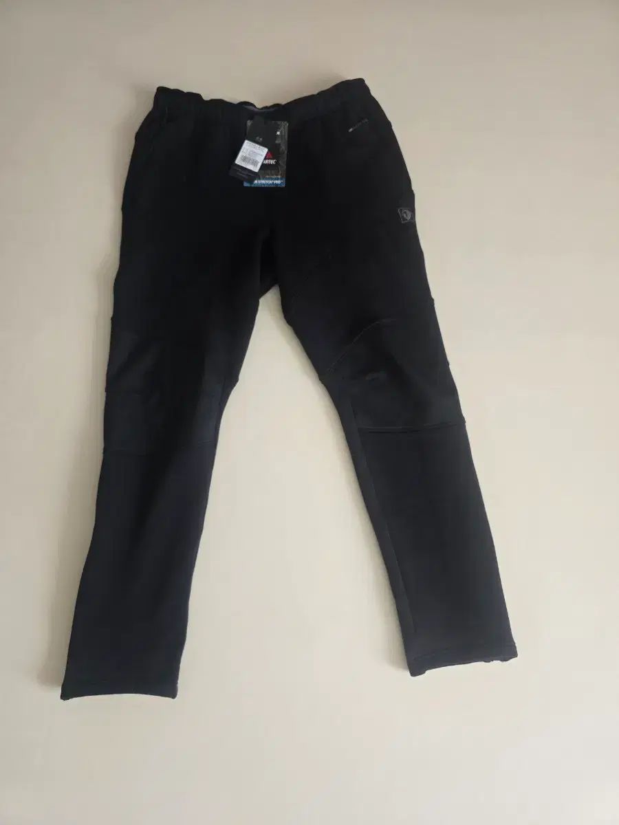 BLACK YAK Mジェイロス ポーラテック パンツ