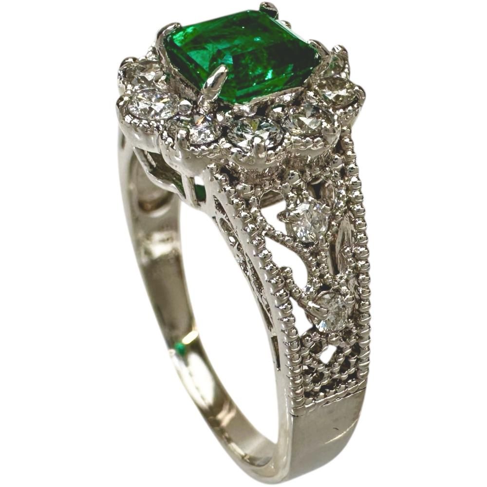 16号 エメラルド 0.74ct ダイヤモンド 0.56ct リング・指輪 Pt900